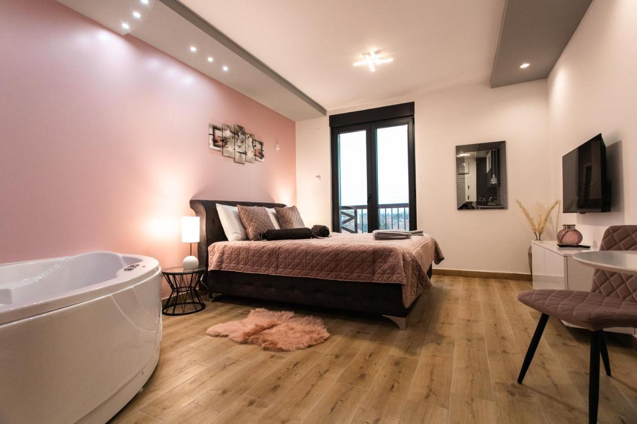 Room Jacuzzi “Athena” Σουμπότικα Εξωτερικό φωτογραφία
